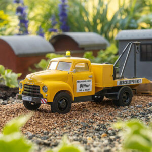 331618 Faller Pola-G Abschleppwagen