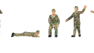 151751 Faller Soldaten in der Ausbildung