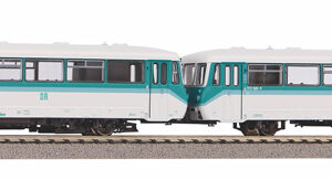 52897 PIKO D-Triebwg./Sound BR 772 + Steuerwg. Mintgrün DR IV + PluX22 Dec.
