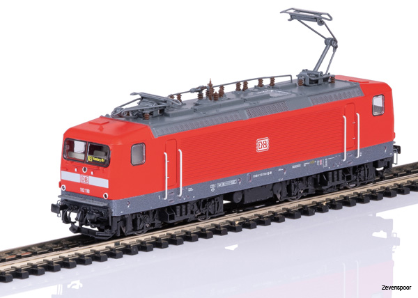 TR16711_1