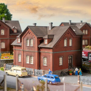 130753 Faller Siedlungshaus Bergmannsplatz