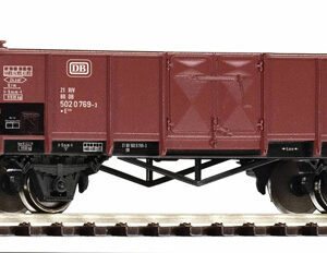 24549 Piko Off. Güterwg. E036 DB IV