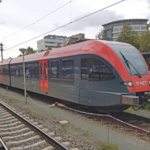 59135 Piko E-Triebwg. GTW 2/8 R-Net QBuzz VI + DSS 8pol.